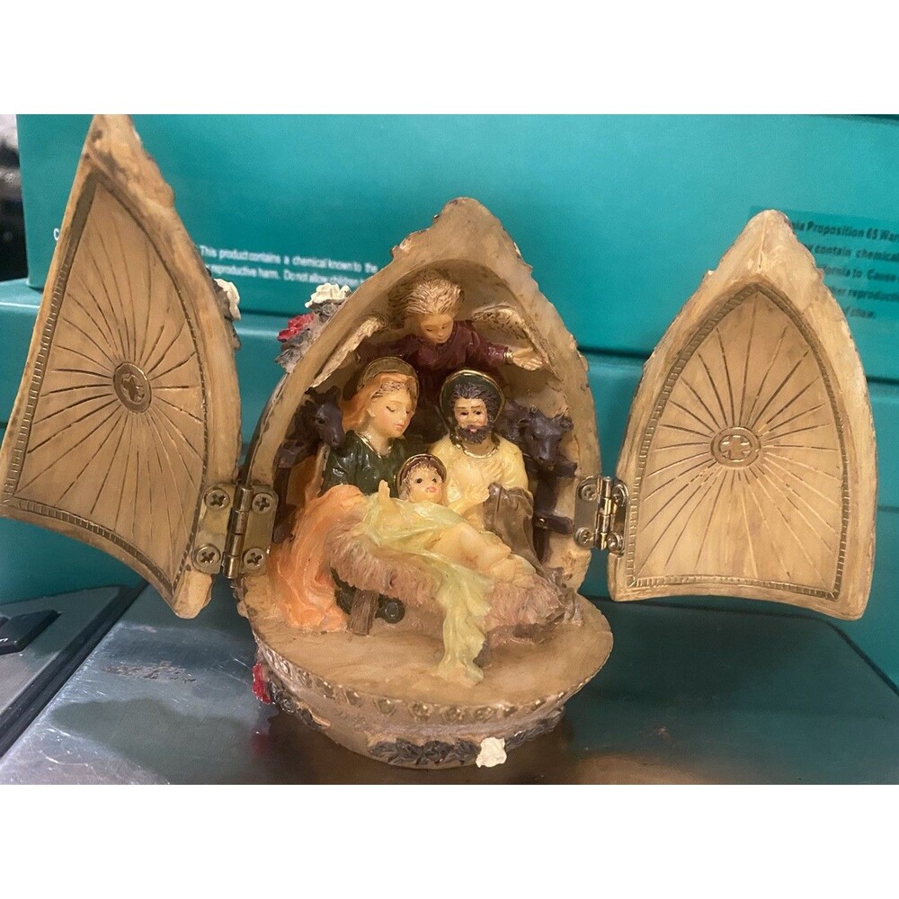 Hinged Doors Egg Nativity Scene Inside Ornate Hidden Compartment 3.75 “